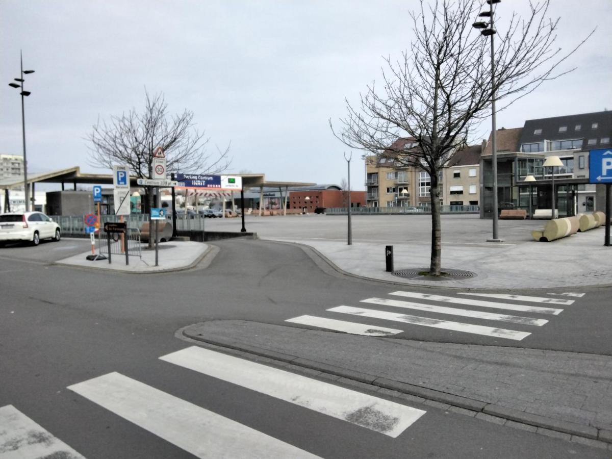 Marktplein Middelkerke Bagian luar foto